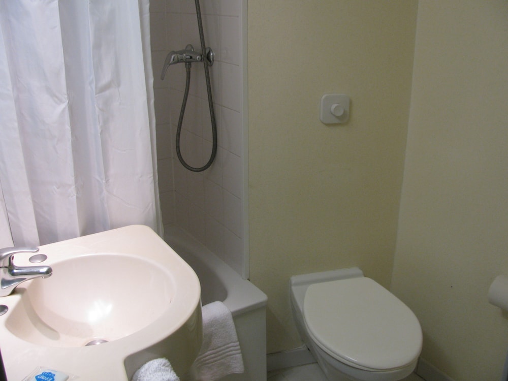 Ibis Budget Nice Aeroport Promenade Des Anglais 50/56