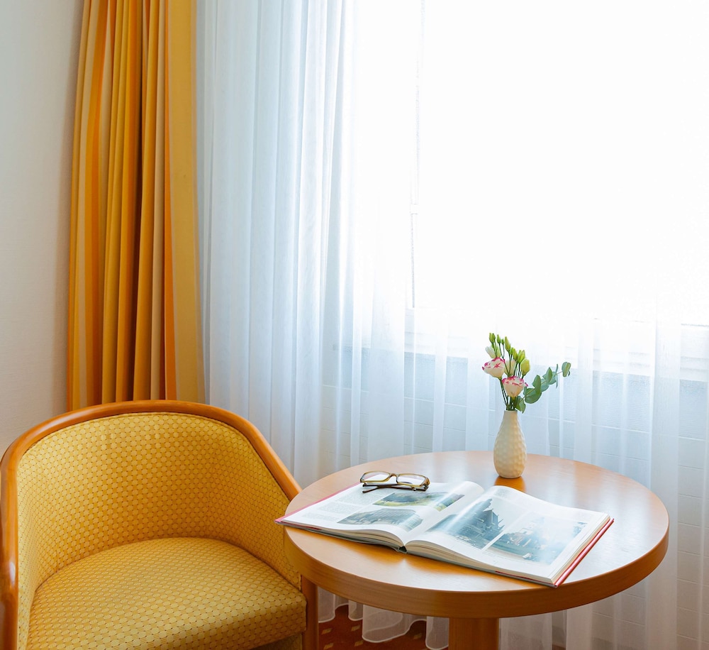 Dorint Hotel Leipzig 28/55