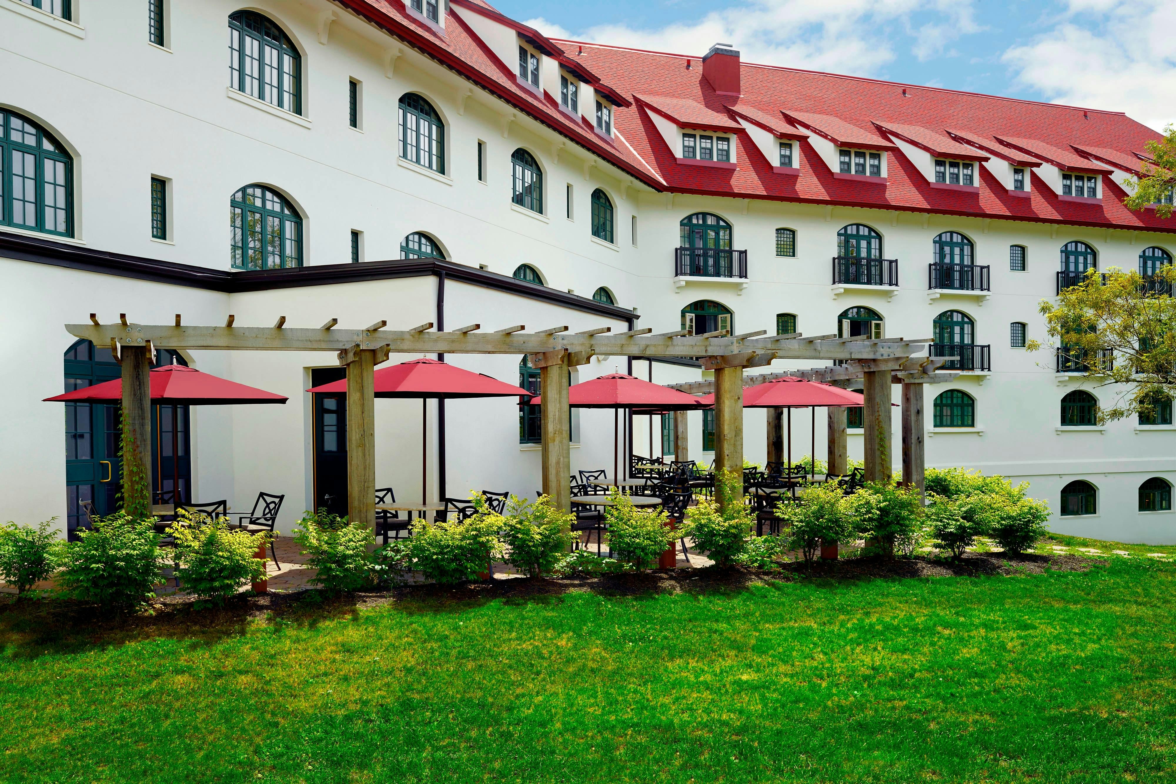 The Algonquin Resort St Andrews By the Sea Autograph Collection 35/40