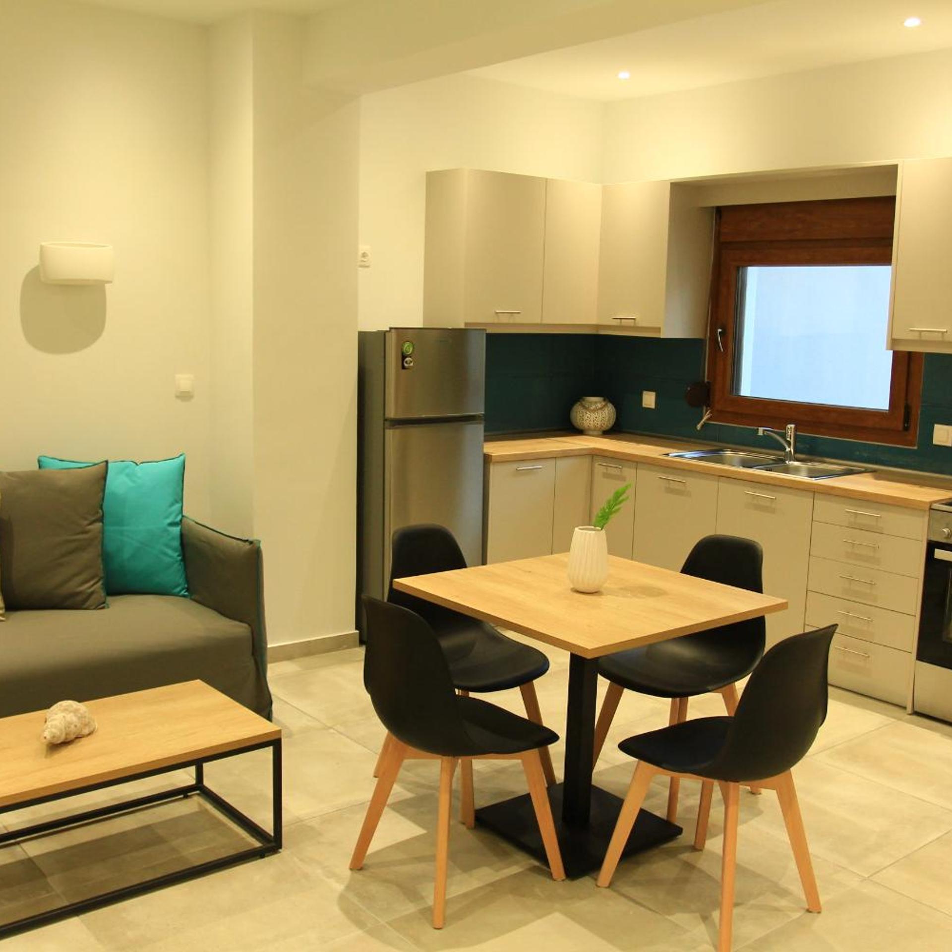 Karavos Apartments 40/57