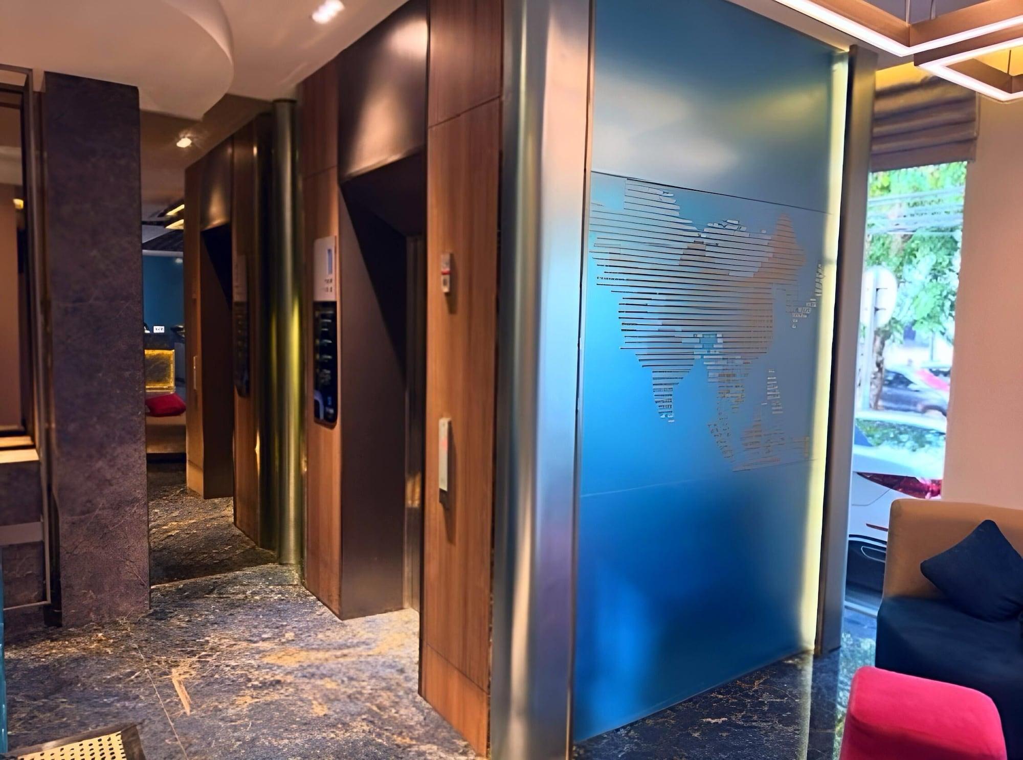 QUBE HOTEL by 98hospitality 37/50
