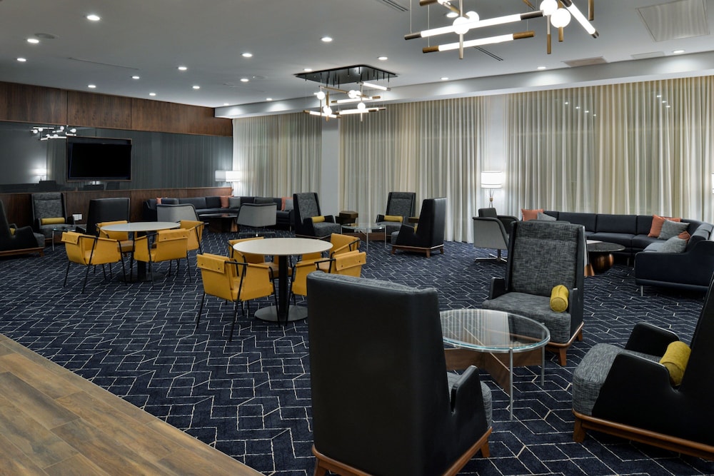 Courtyard by Marriott Raleigh Cary Crossroads 32/38