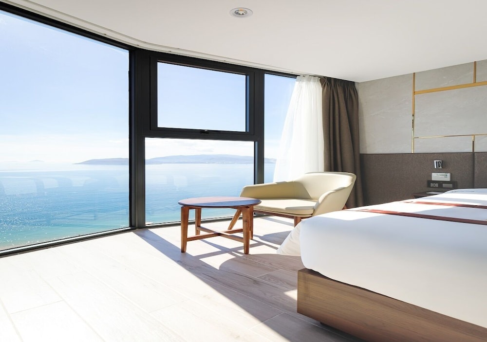 Masova Hotel 32/49