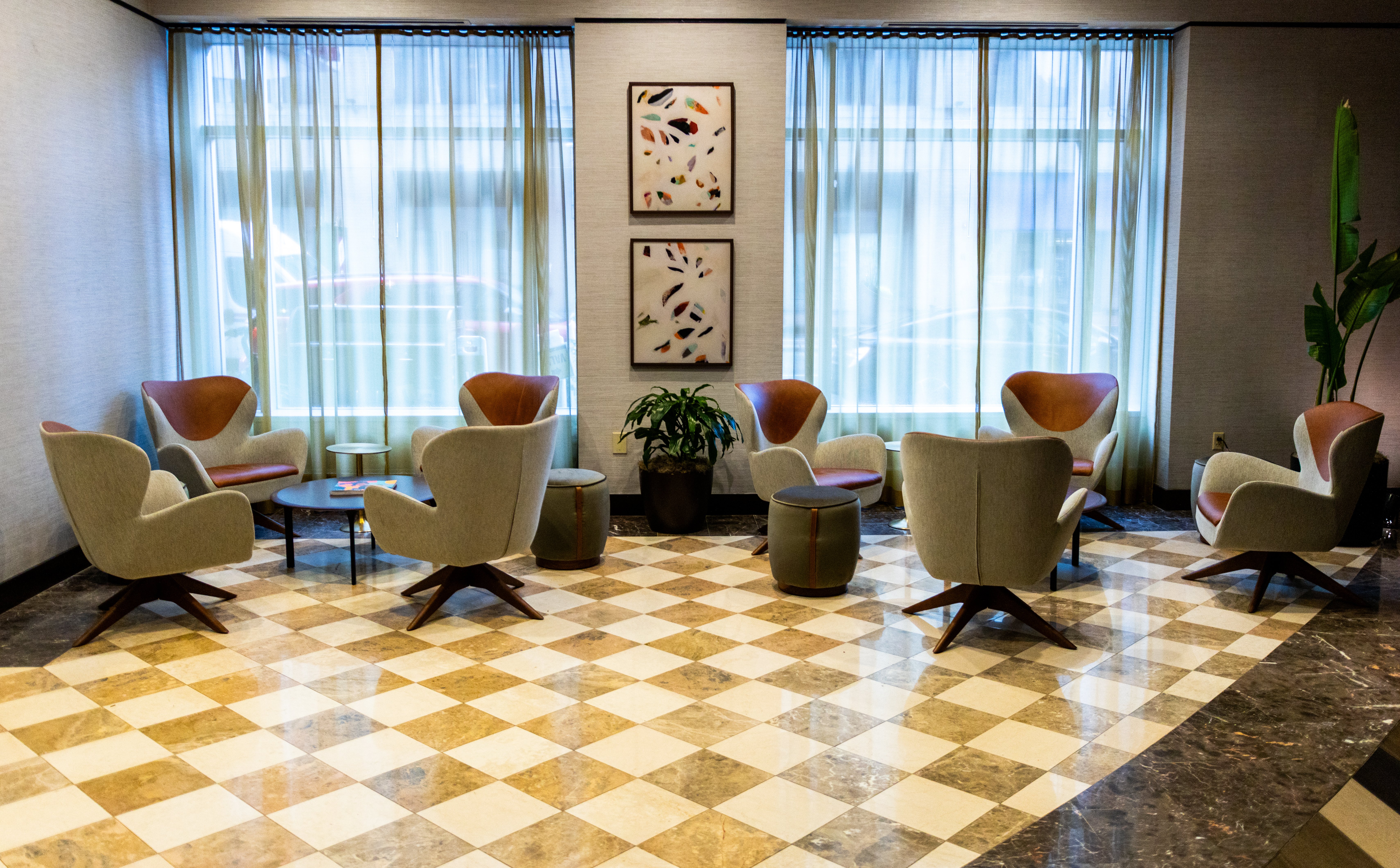 Crowne Plaza Cleveland At Playhouse Square An Ihg Hotel 55/77