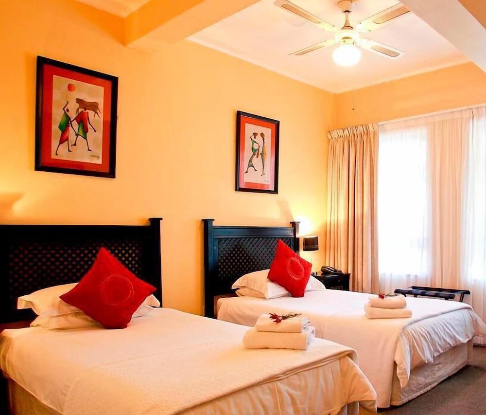 Spring Tide Inn 5/50