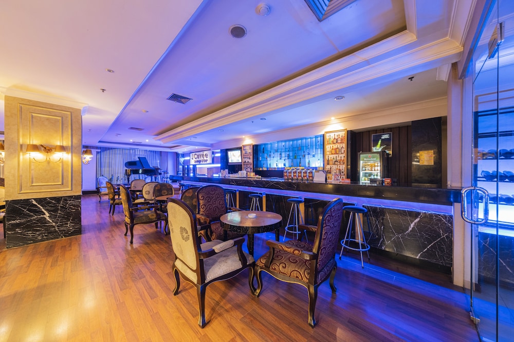 Grand Jatra Hotel Pekanbaru 50/58