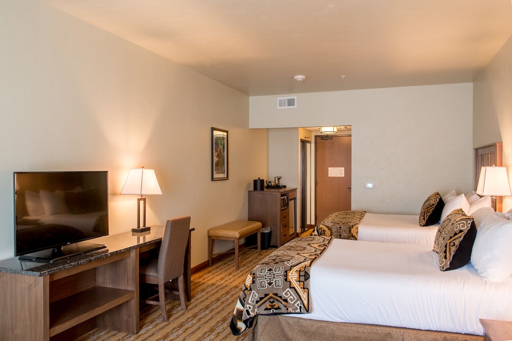 Cedar Creek Lodge and Conference Center 13/25