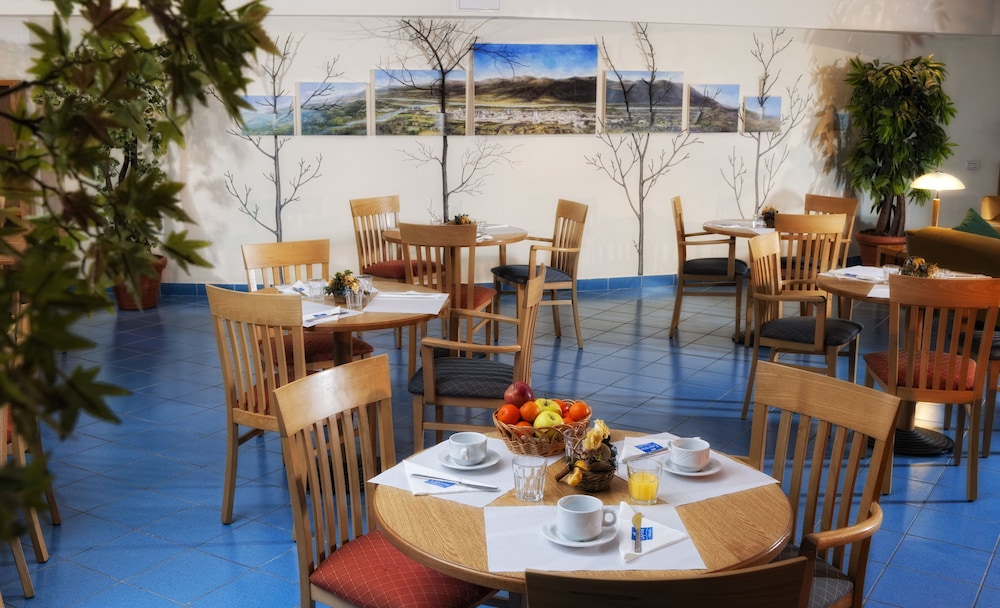 Hotel Express Aosta East 26/49