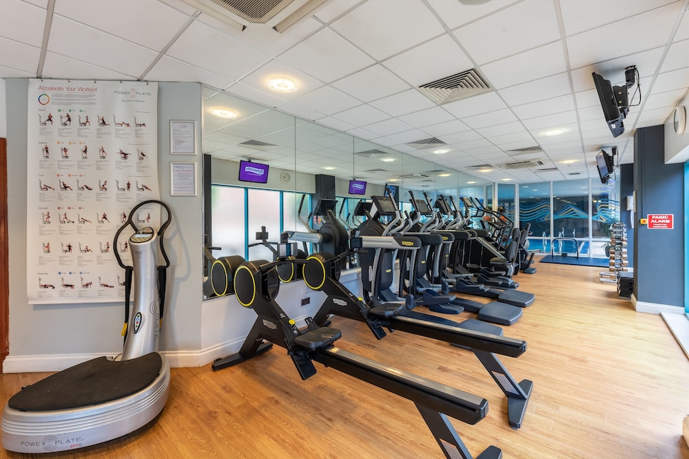 NOVOTEL CARDIFF CENTRE 48/75