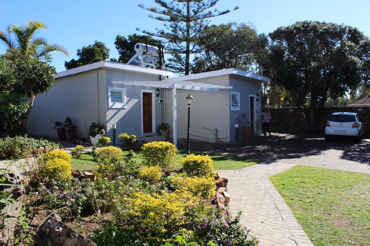 Port Elizabeth Guest House 6/45