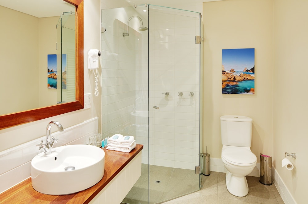 Seashells Yallingup 52/55