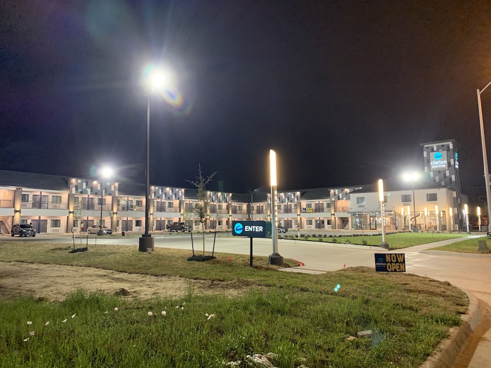 Clarion Pointe Port Arthur-Beaumont South 2/37