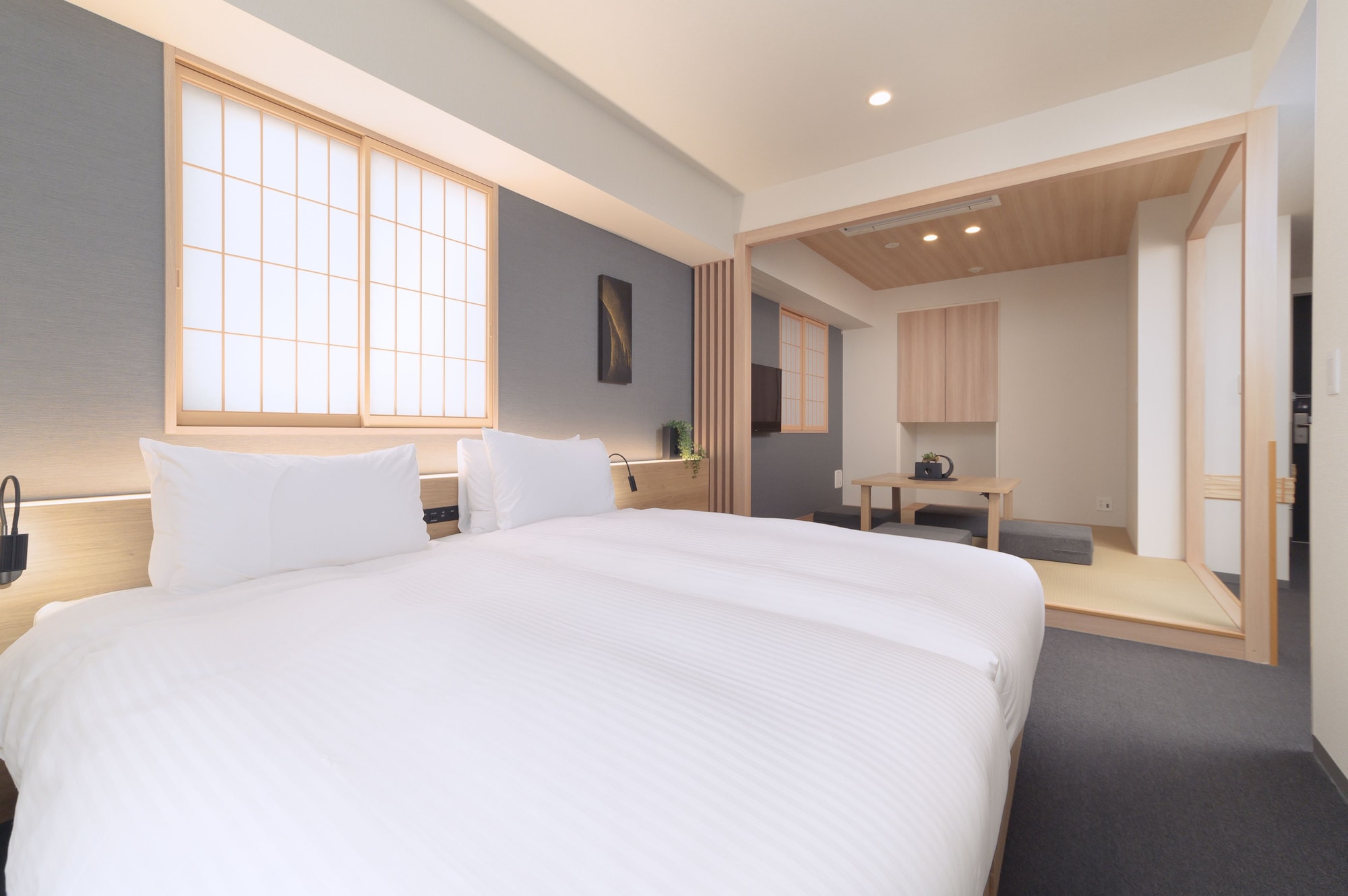 JAPANESE, APARTMENT