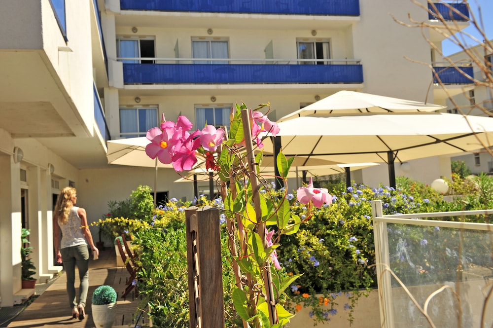 Apparthotel Goelia Sun City 44/48