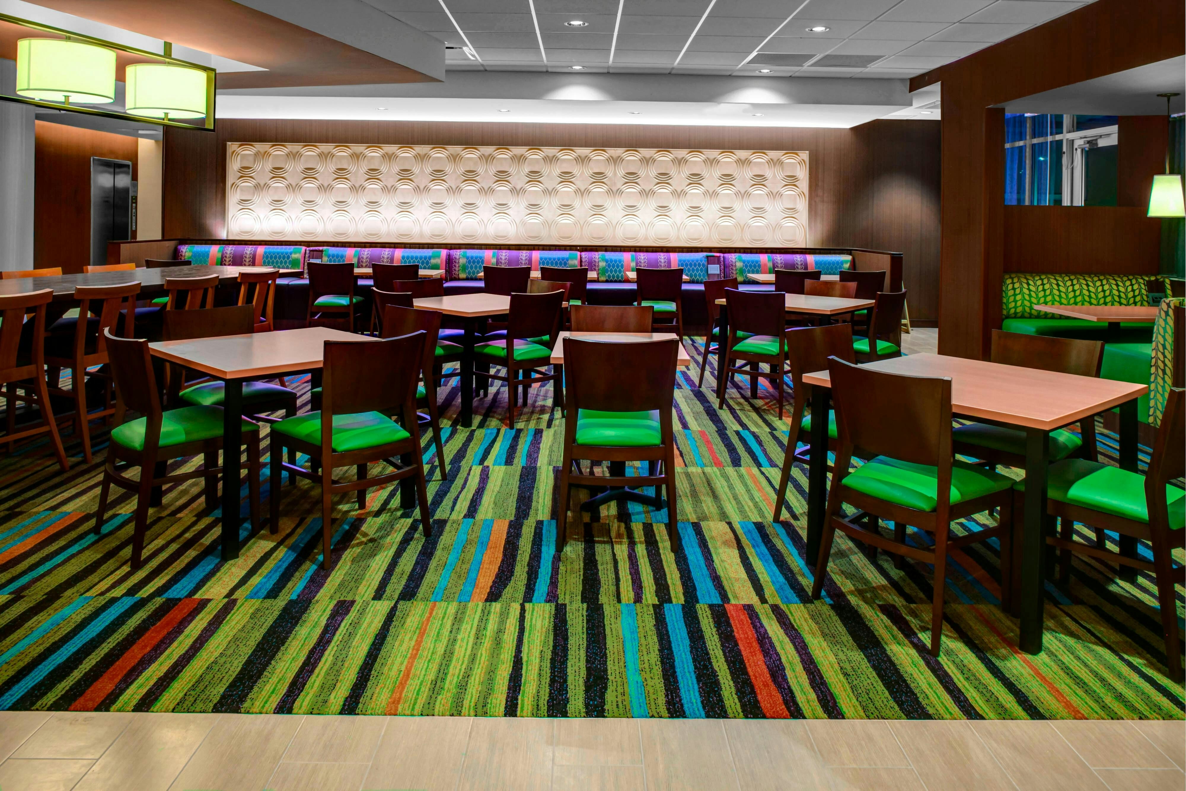 Fairfield Inn And Suites By Marriott Douglas 10/12