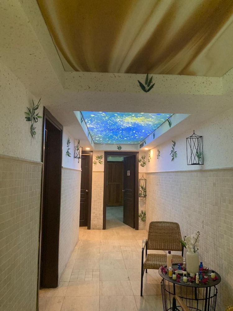 By Karaaslan Inn Hotel 26/50
