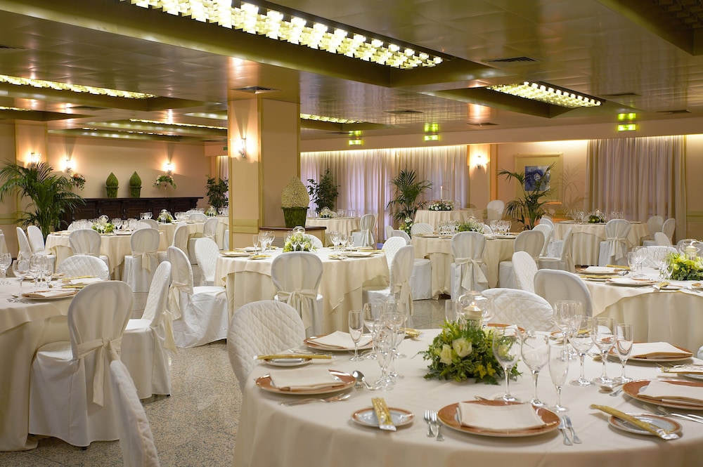 Astoria Palace Hotel 55/78