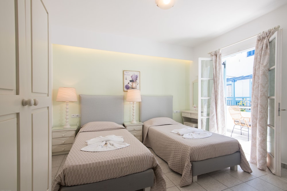 Sofos Studios Fitness & Spa 14/38