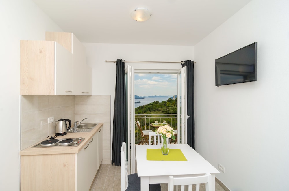 Apartments Villa Dadic 70/70