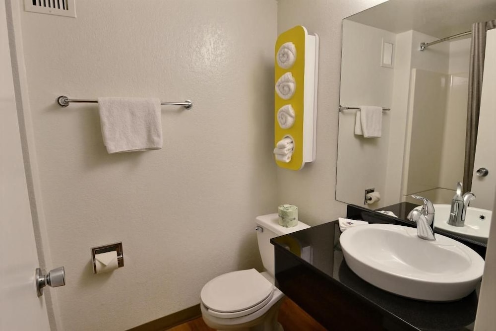 Motel6 Danvers, MA - Boston North 56/58