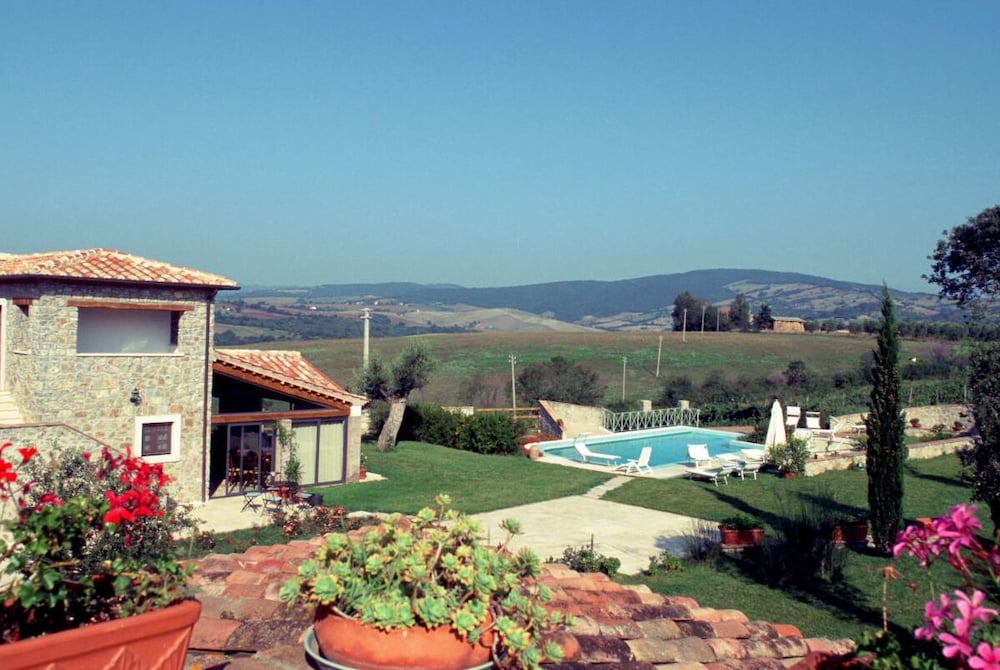 Agriturismo Le Ginestre 1/35