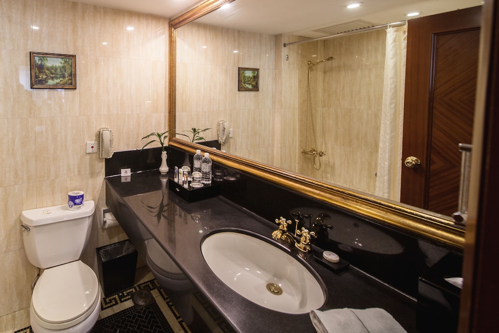 Park Hotel Shanghai 40/45