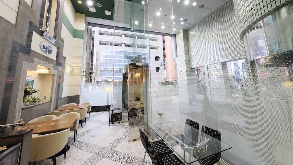 Atsugi Urban Hotel 12/71