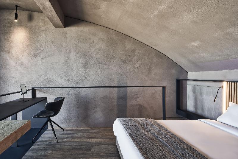 Loft, Suite, Apartment, Outdoor Jetted Tub