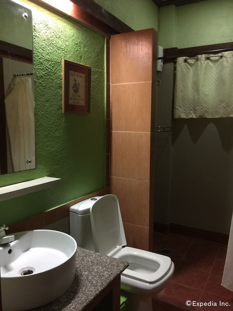 The Red Palm Resort 25/26