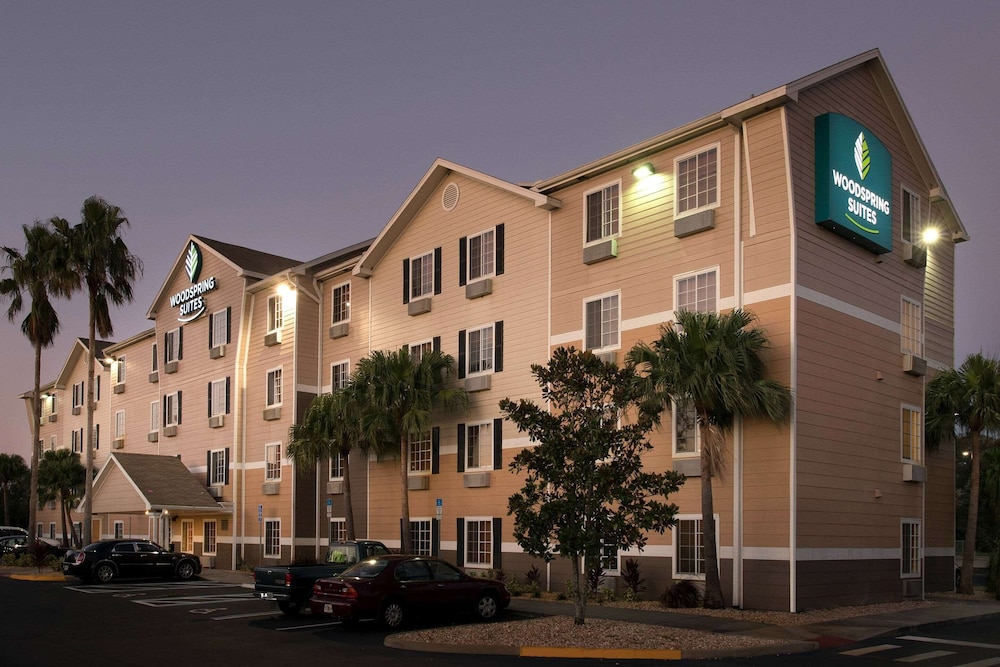 WoodSpring Suites Orlando North - Maitland 6/40
