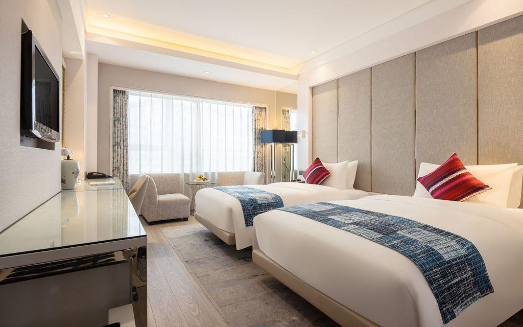 Superior, Twin Beds