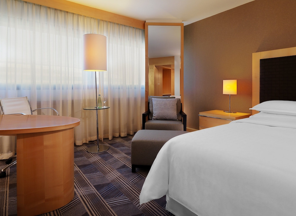 Sheraton Frankfurt Airport Hotel And Conference Center 10/75