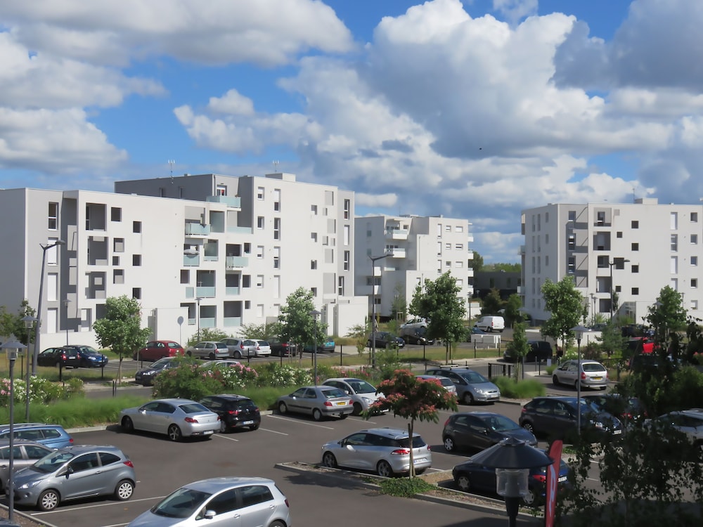 Appart-Hotel Mer & Golf City Bordeaux Bruges 54/60