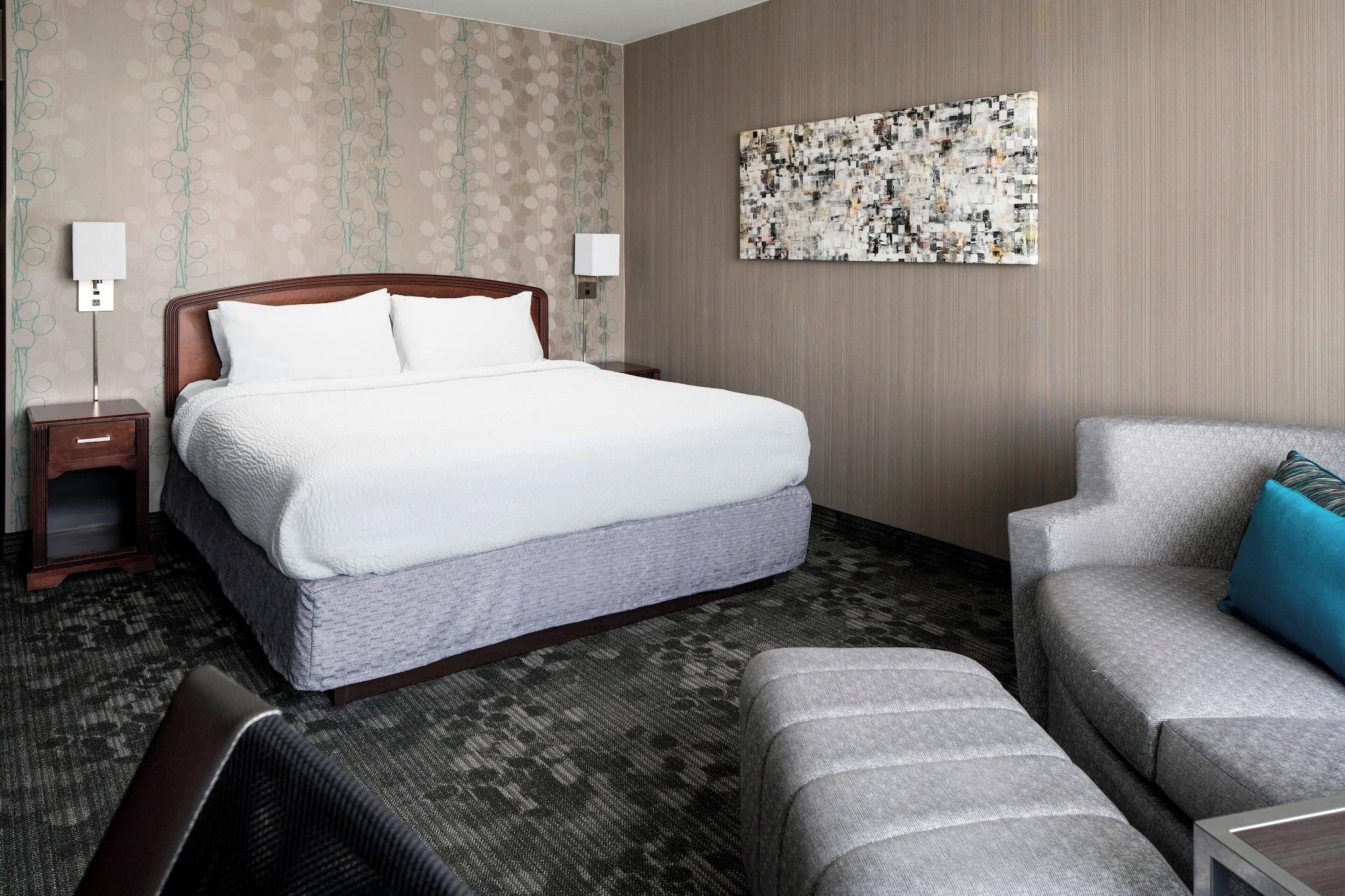 Room, King Bed