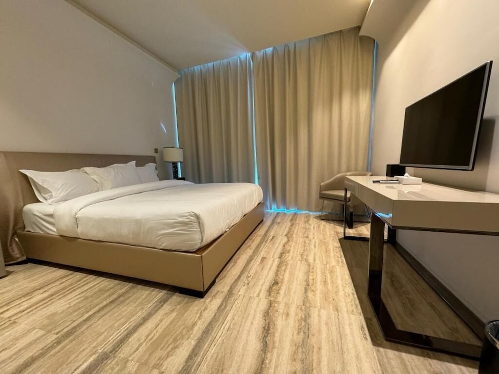Hotel Suites - Damac Tower Riyadh 25/60
