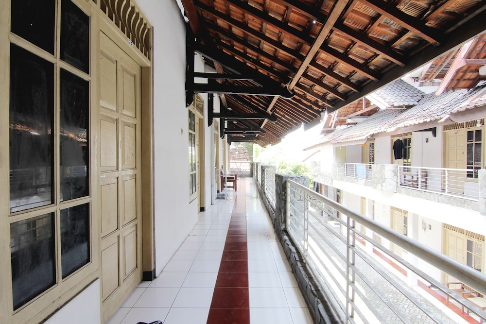 Griya Godean Yogyakarta 7/27
