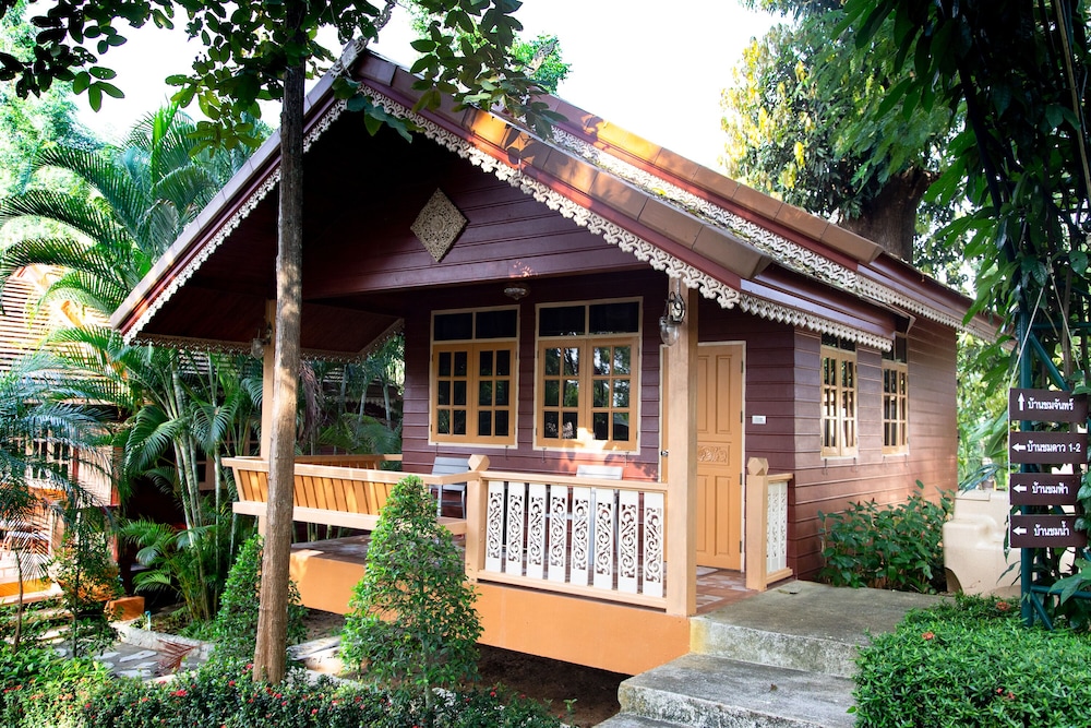 BAANPUFA RESORT 2/80