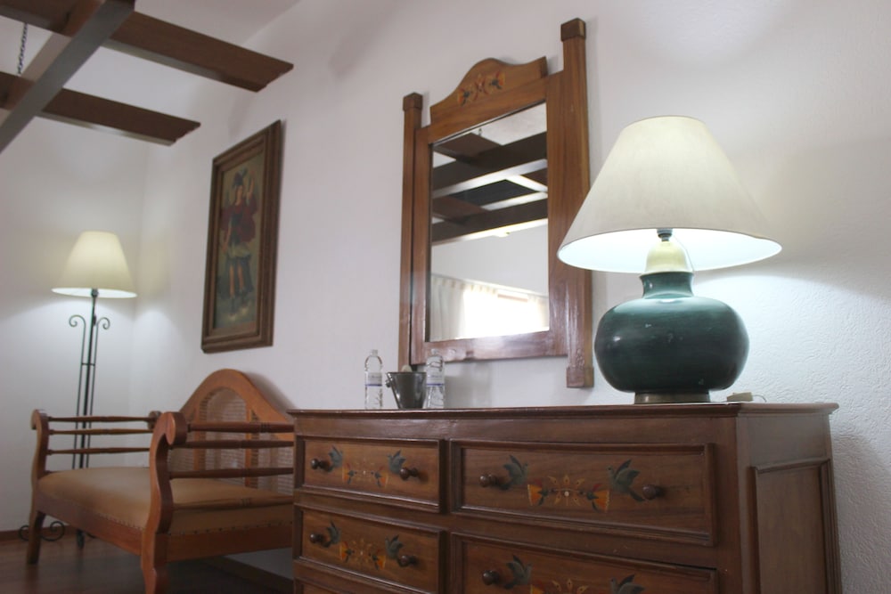 Hotel De Mendoza 7/57