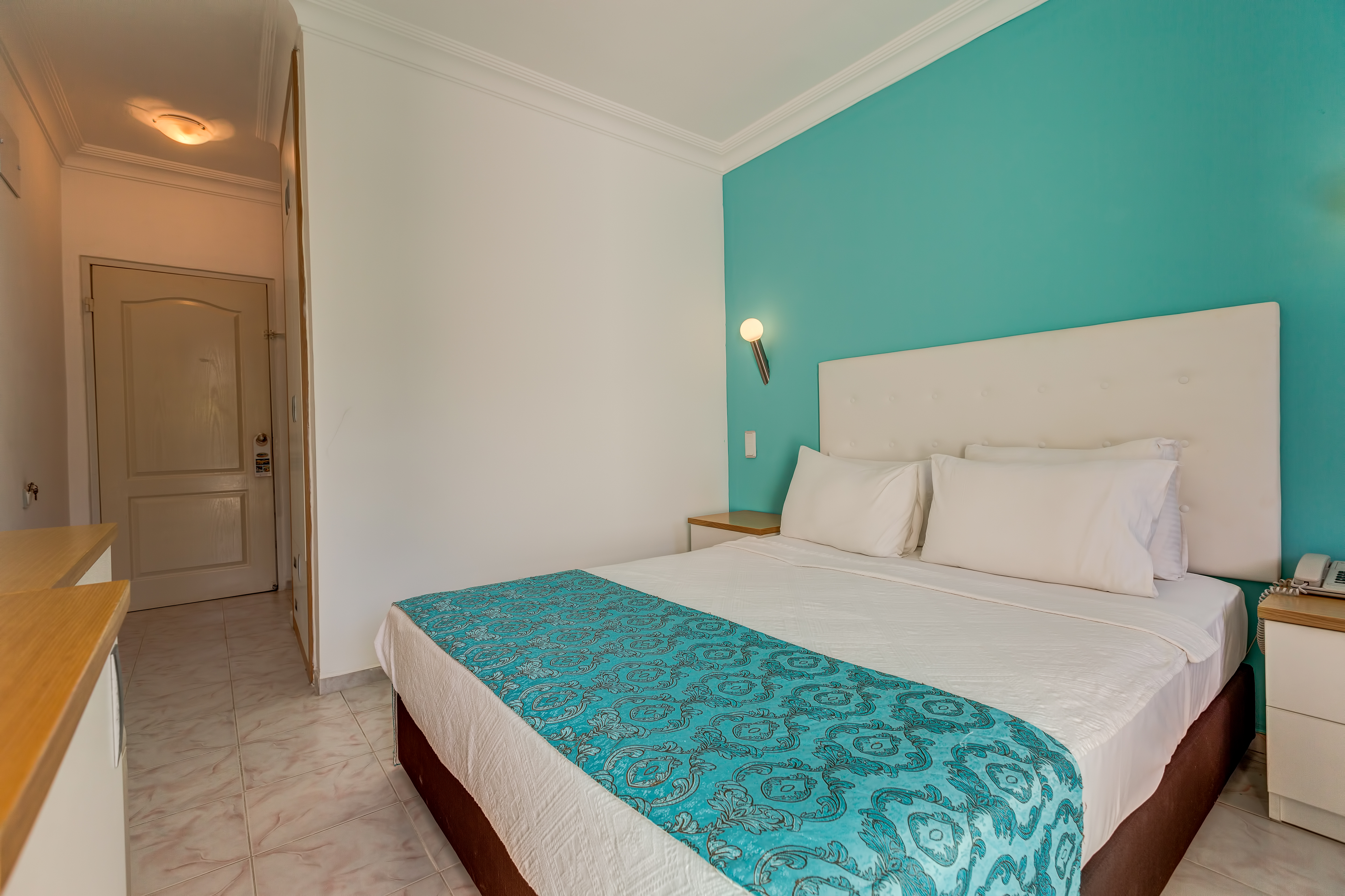 Plus, Standard, Single, Double Bed