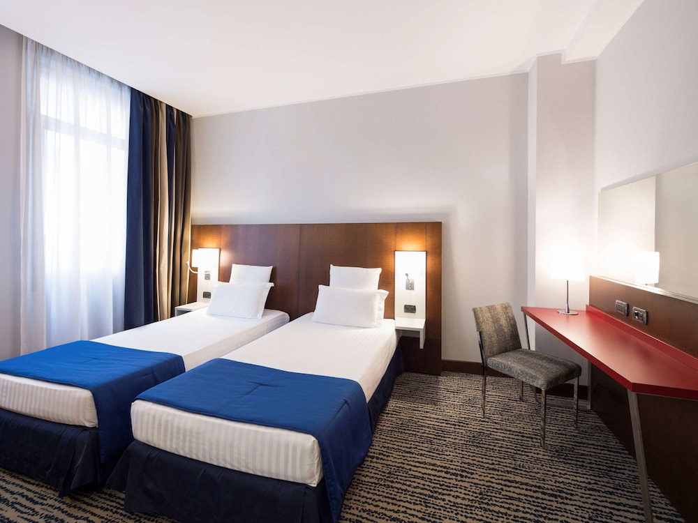 Mercure Roma Piazza Bologna 15/76
