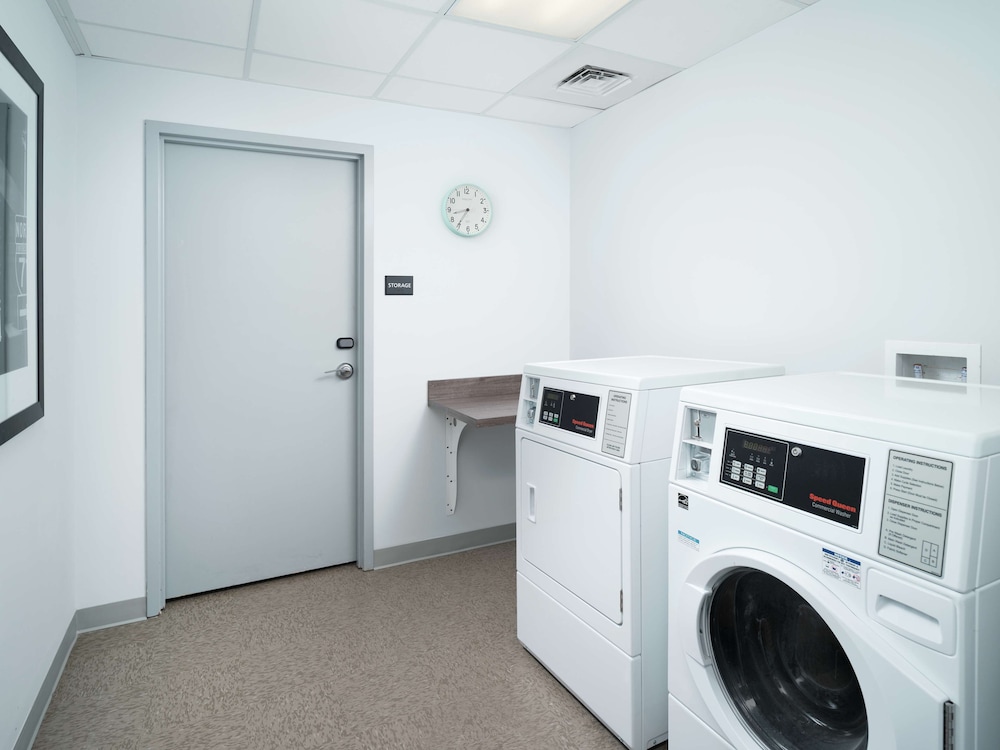 Hampton Inn & Suites Atlanta Decatur/Emory 29/81