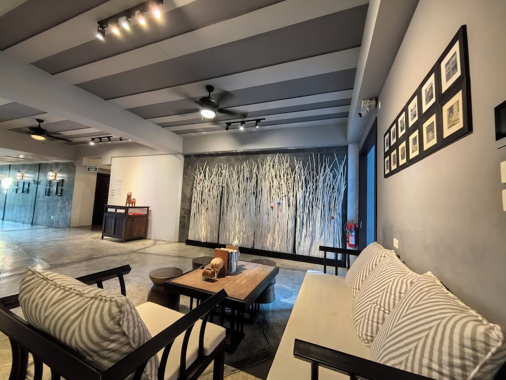 Sannot Riverside Boutique Hotel 48/71