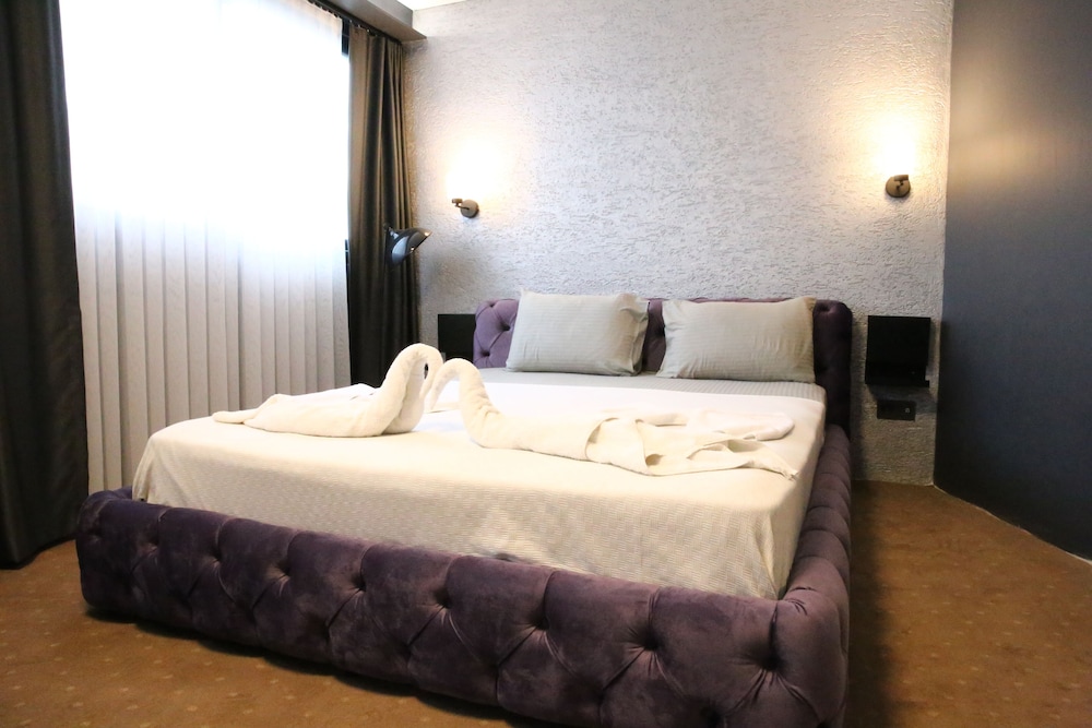 Eva Otel 20/50