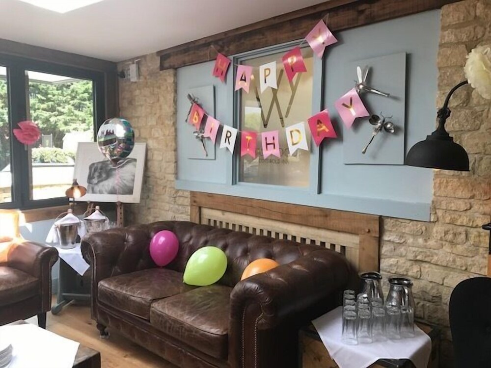 The Wychwood Inn 23/47
