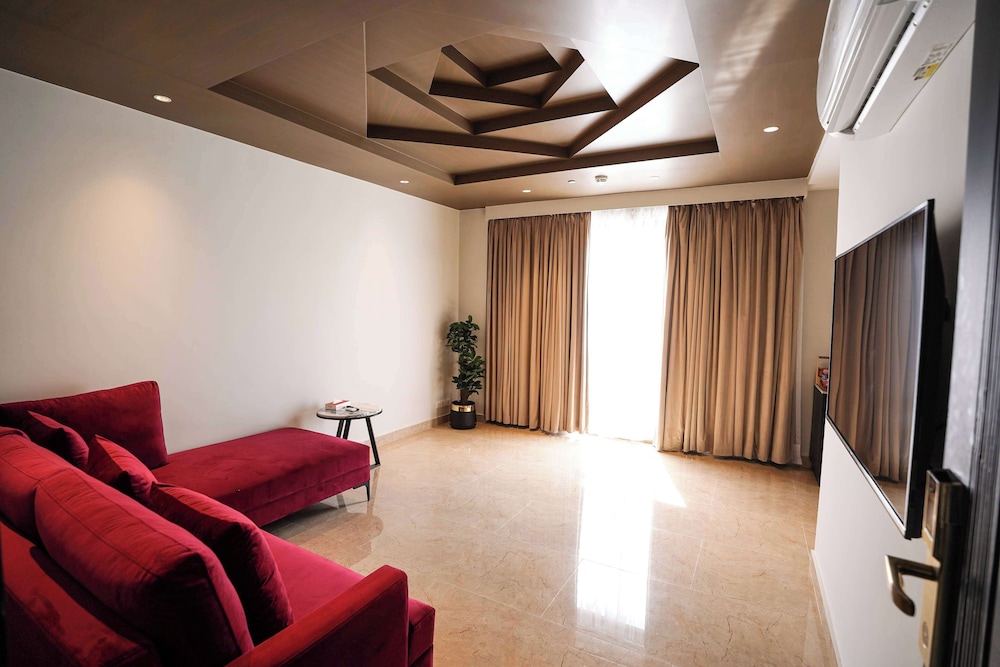 Ramada Resort by Wyndham Gilgit 32/45