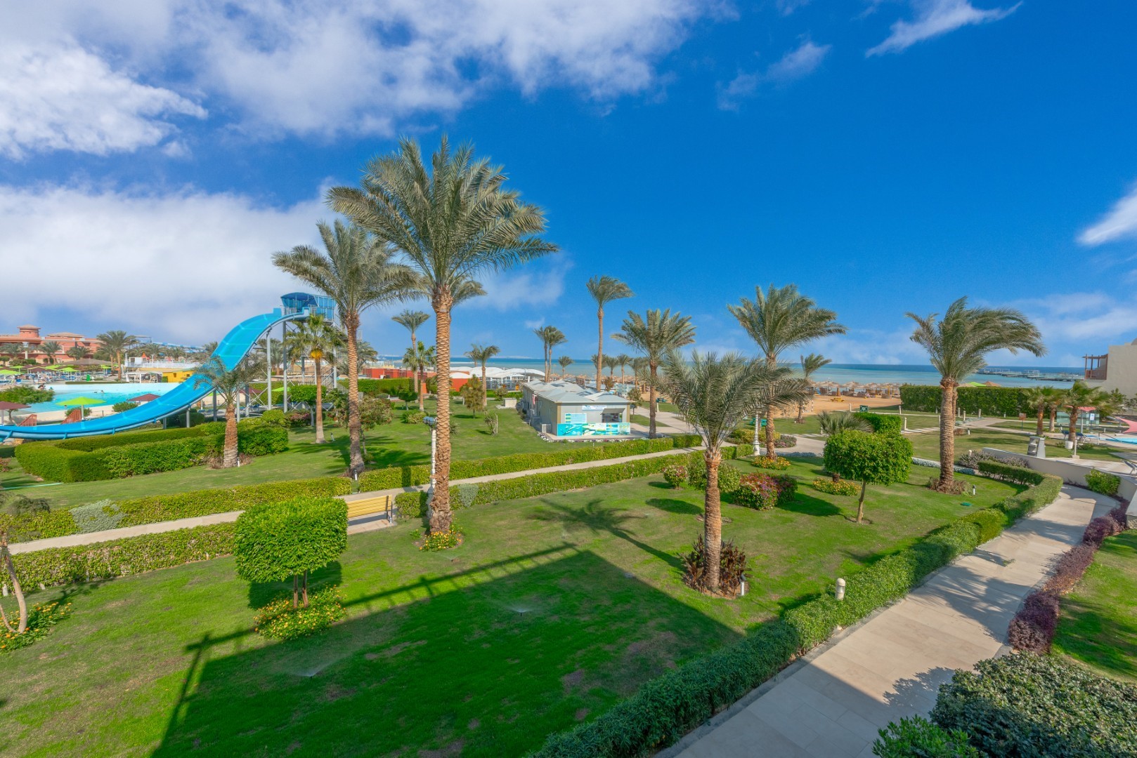 Titanic Beach Spa And Aqua Park 26/29