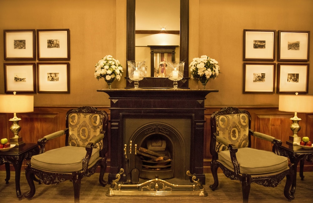 Grand Hotel Nuwara Eliya 30/50
