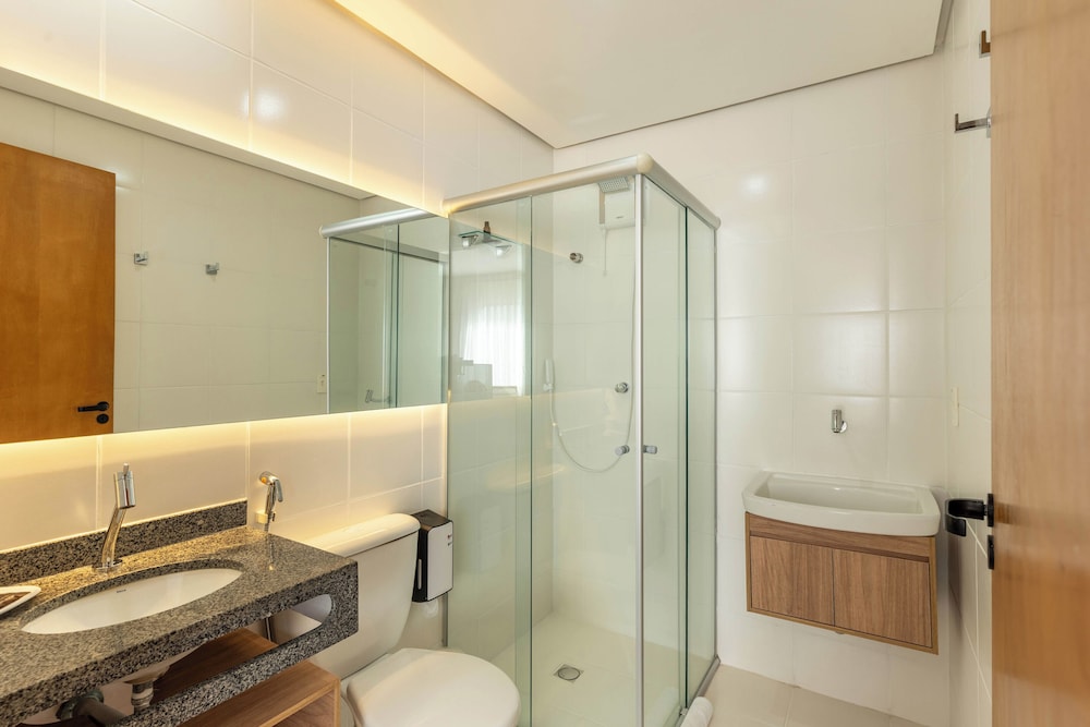 Multiparque Hplus Long Stay 53/54