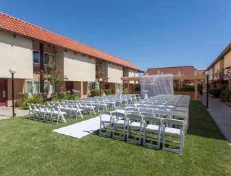 Ramada by Wyndham Fresno North 37/43