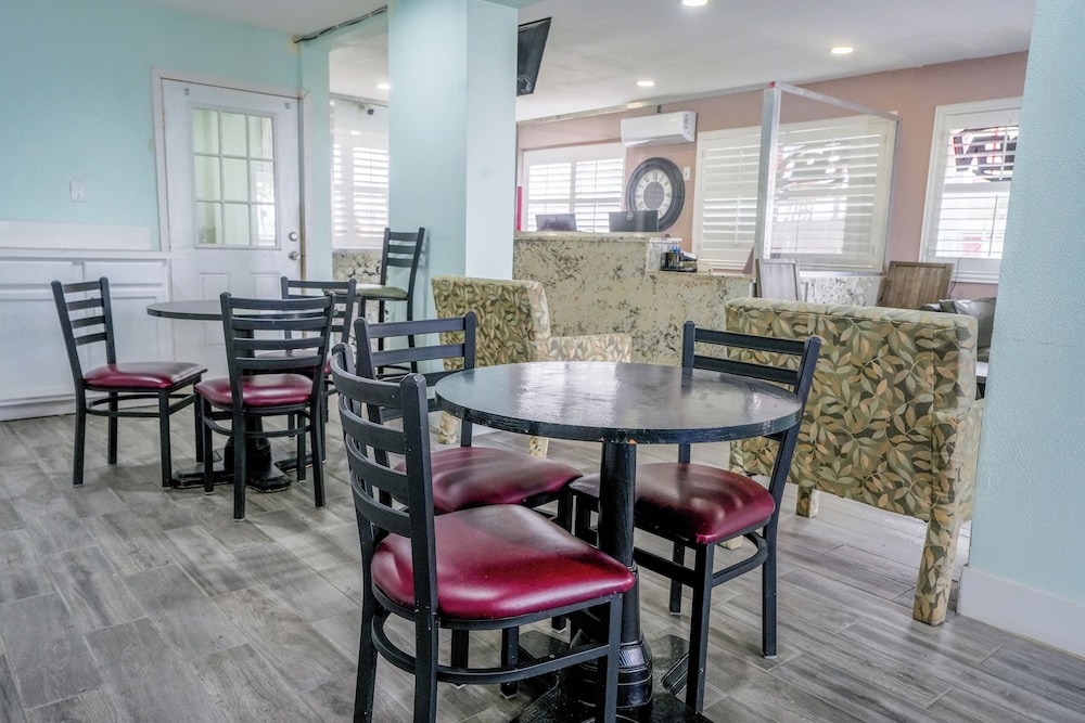 Economy Inn Buttonwillow Bakersfield I-5 28/39